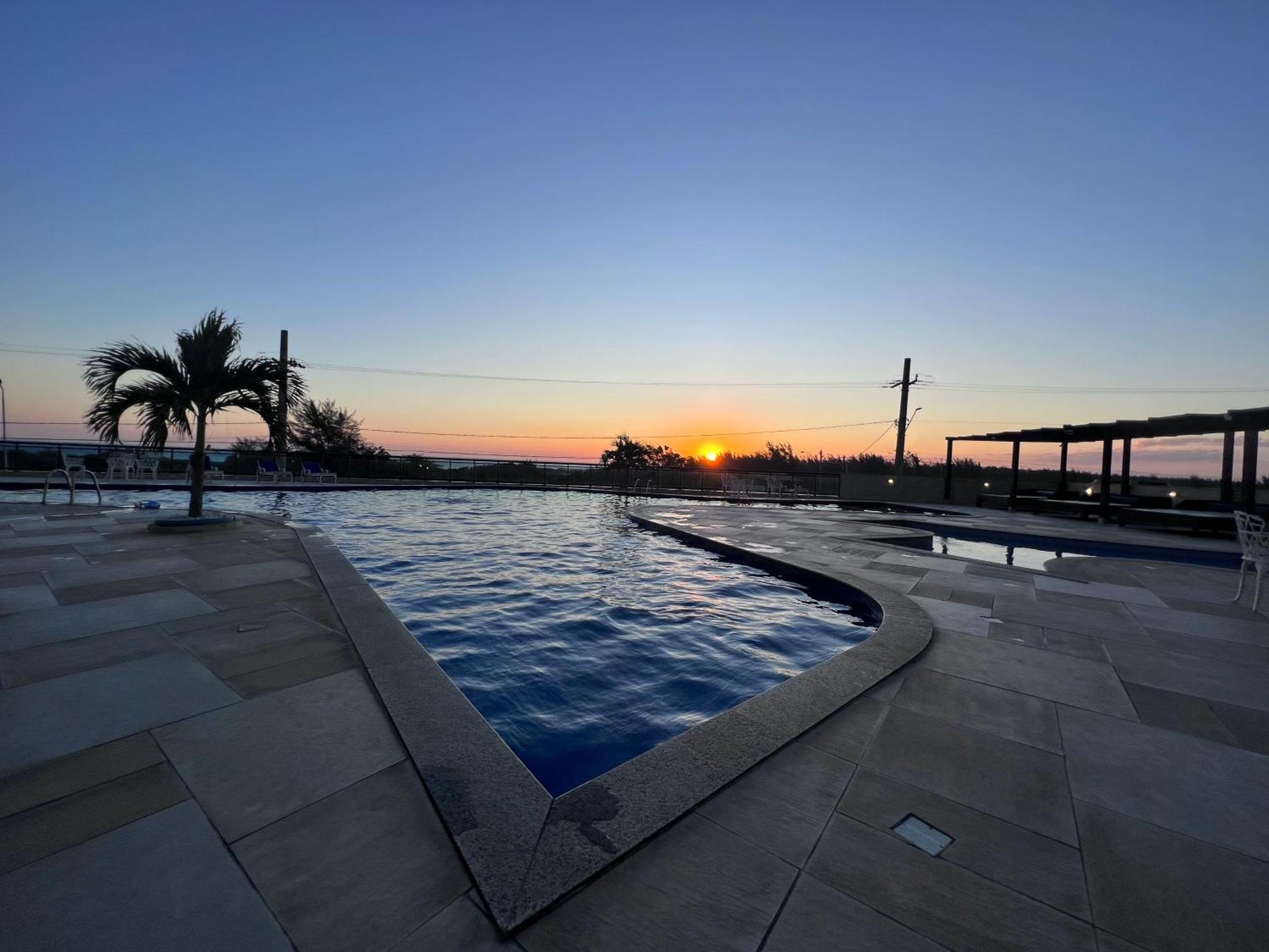 Aconchegante Vista Mar E Piscina Em Cond De